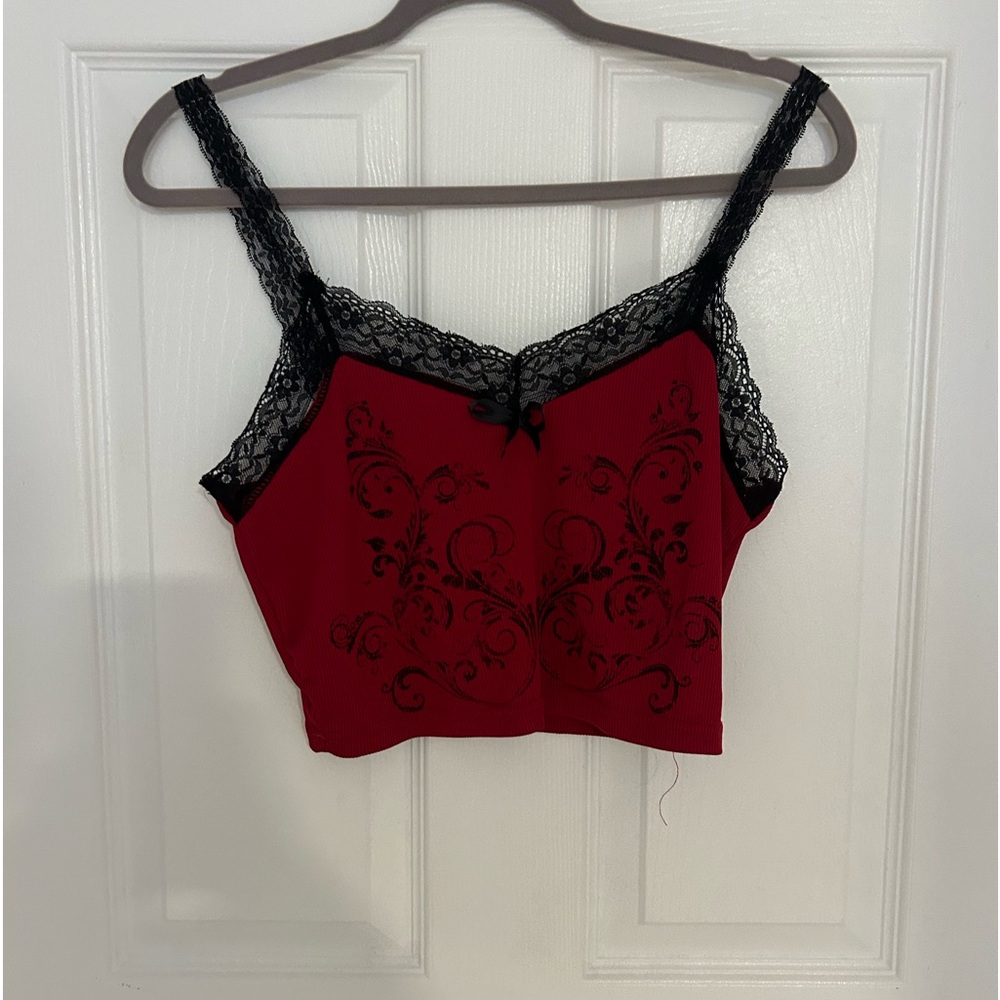 Romwe red and black lace tank top